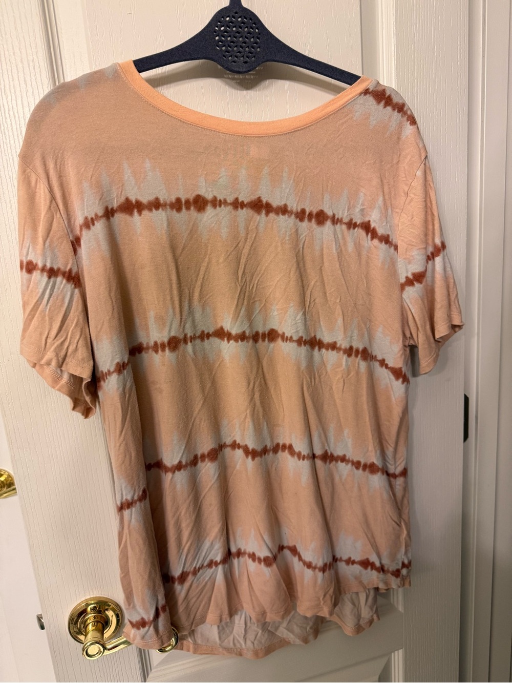 Old Navy Peach and Rust Tie-Dye Short Sleeve Tee